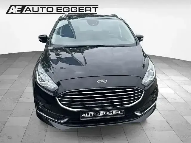 Gebraucht Ford S-MAX Titanium 150 PS (110 kW) 2020 Shadow black Van / Kleinbus