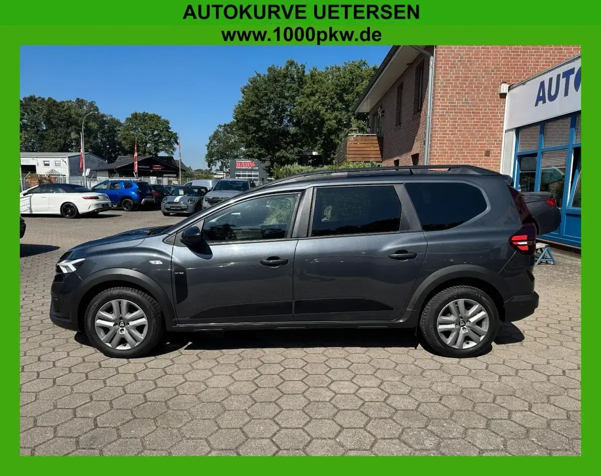 Gebraucht Dacia Jogger Extreme 91 PS (66 kW) 2023 Schwarz Van / Kleinbus