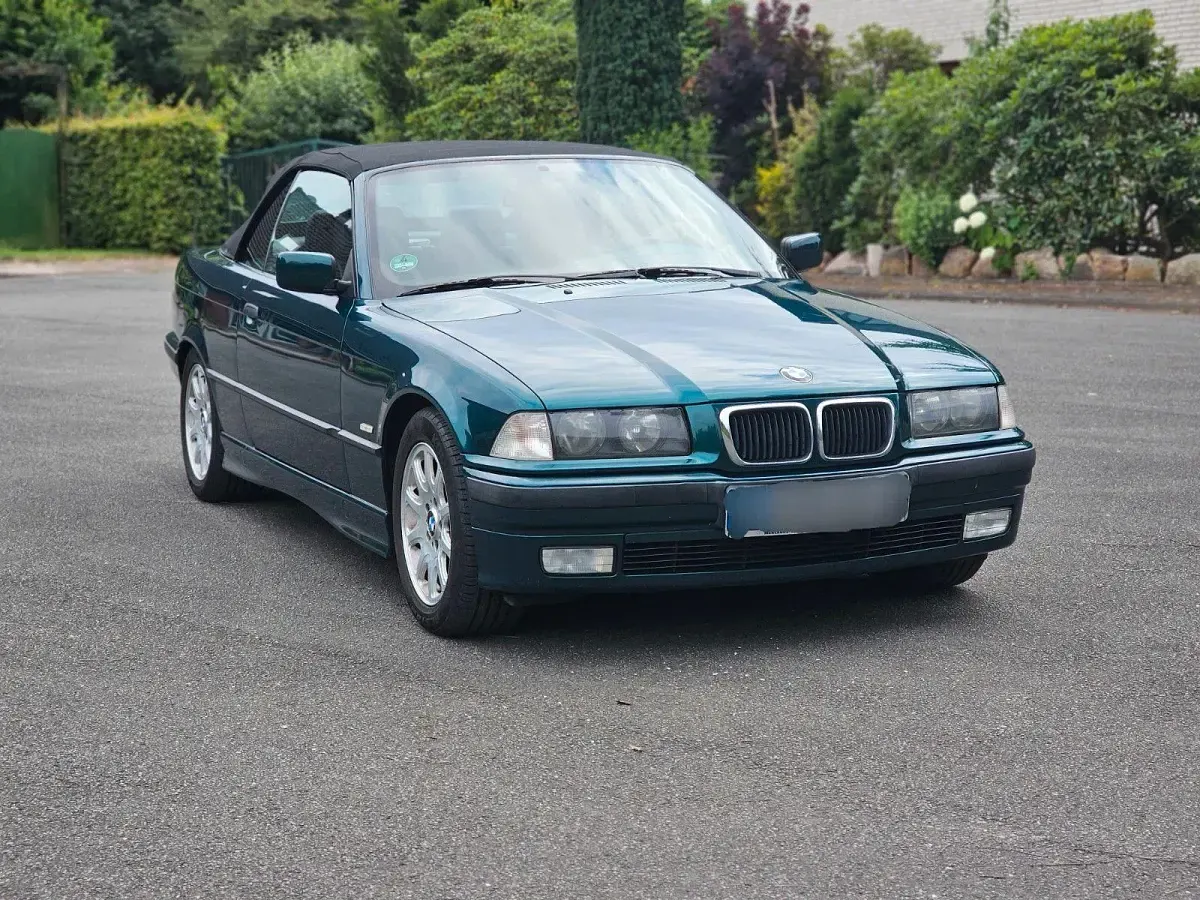Gebraucht BMW 320 Cabriolet M Sport 150 PS (110 kW) 1998 Grün Cabrio