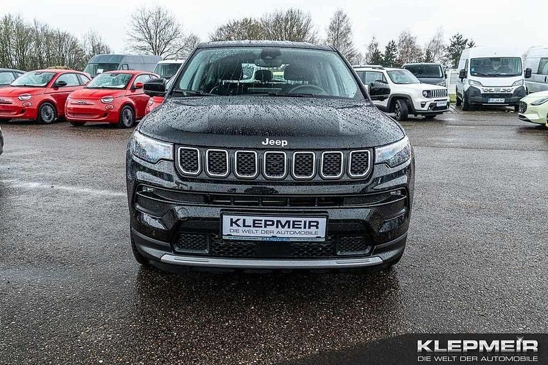 Gebraucht Jeep Compass Altitude 131 PS (96 kW) 2024 Cinema schwarz SUV