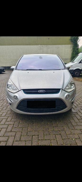 Silber Gebraucht 2013 Ford S-MAX S Van / Kleinbus | 4.600 € (Guter Preis) - Bild 1/4