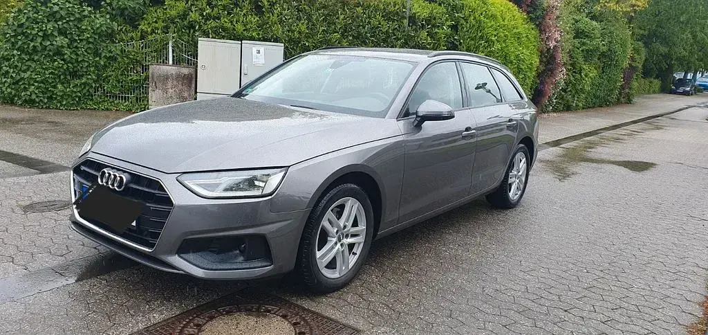 Gebraucht Audi A4 163 PS (119 kW) 2020 Grau Limousine