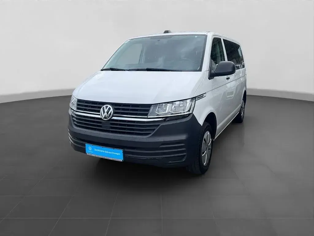 Gebraucht VW Caravelle Trendline 110 PS (80 kW) 2021 Weiß Van