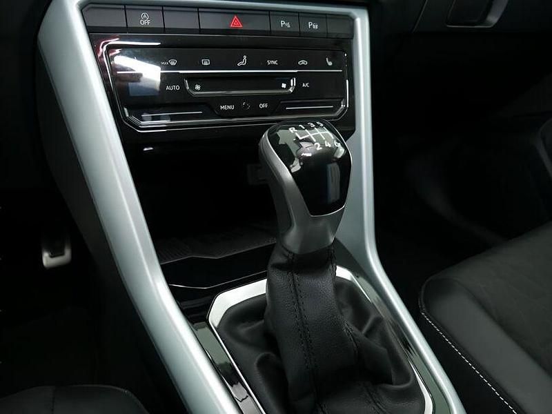 Gebraucht VW T-Roc 116 PS (85 kW) 2025 Weiß SUV