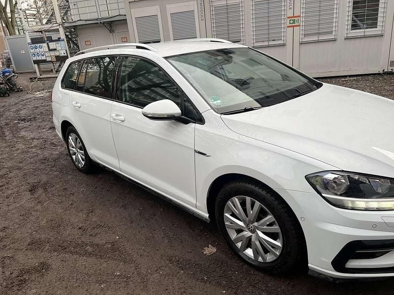 Gebraucht VW Golf VII R-line 150 PS (110 kW) 2020 Kombi