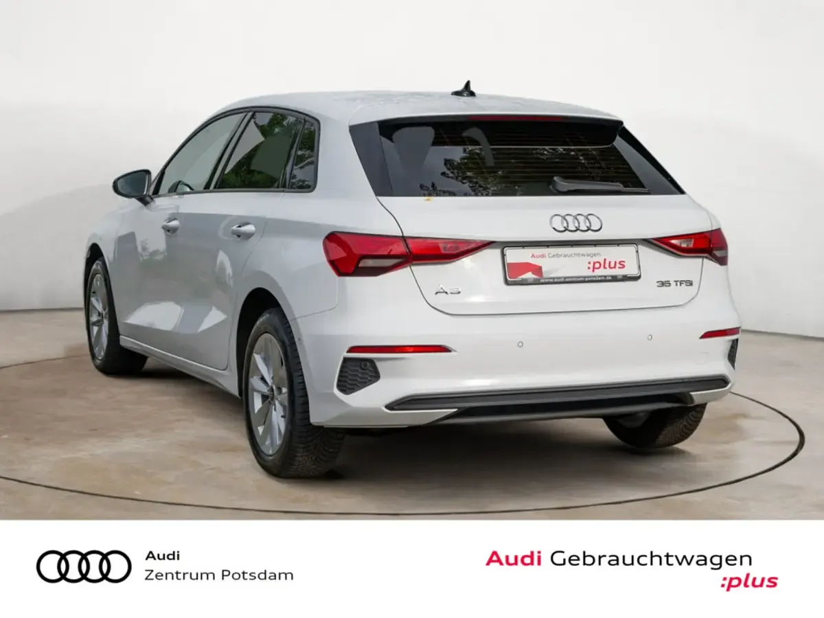 Gebraucht Audi A3 150 PS (110 kW) 2024 Ibisweiss Limousine