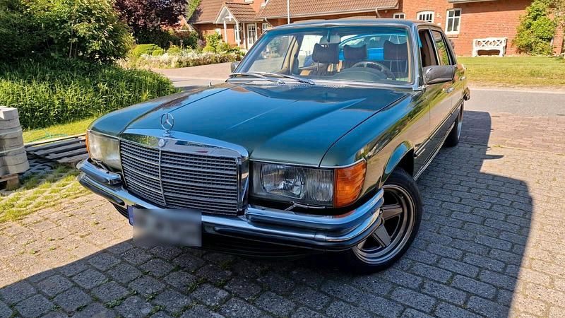 Gebraucht Mercedes 450 224 PS (164 kW) 1973 Grün Limousine