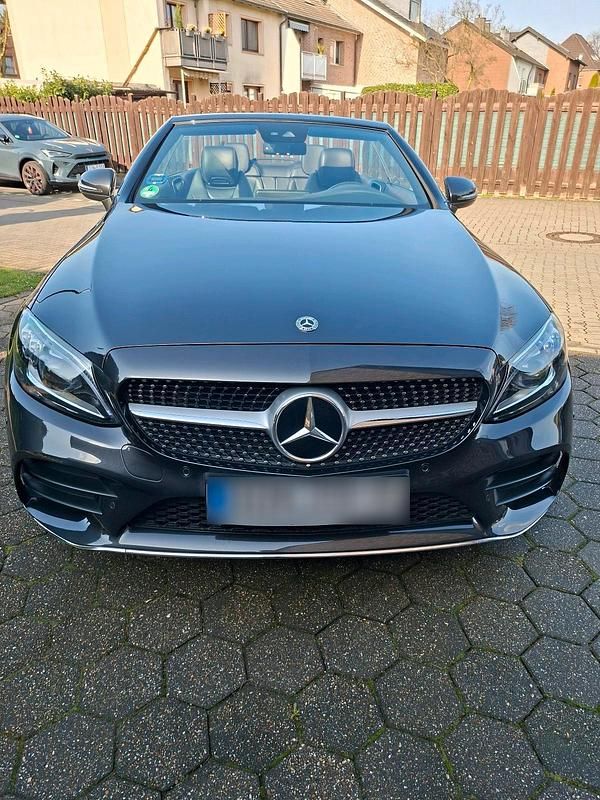 Gebraucht Mercedes C300 258 PS (189 kW) 2019 Grau Cabrio