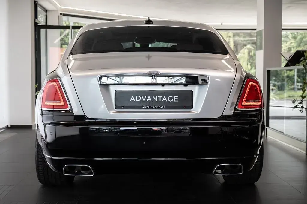 Gebraucht Rolls Royce Ghost 571 PS (419 kW) 2016 Schwarz Limousine