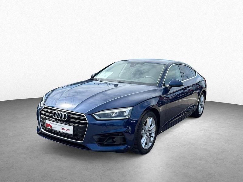 Scubablau metallic Gebraucht 2018 Audi A5 Coupé | 25.890 € (Guter Preis) - Bild 1/4