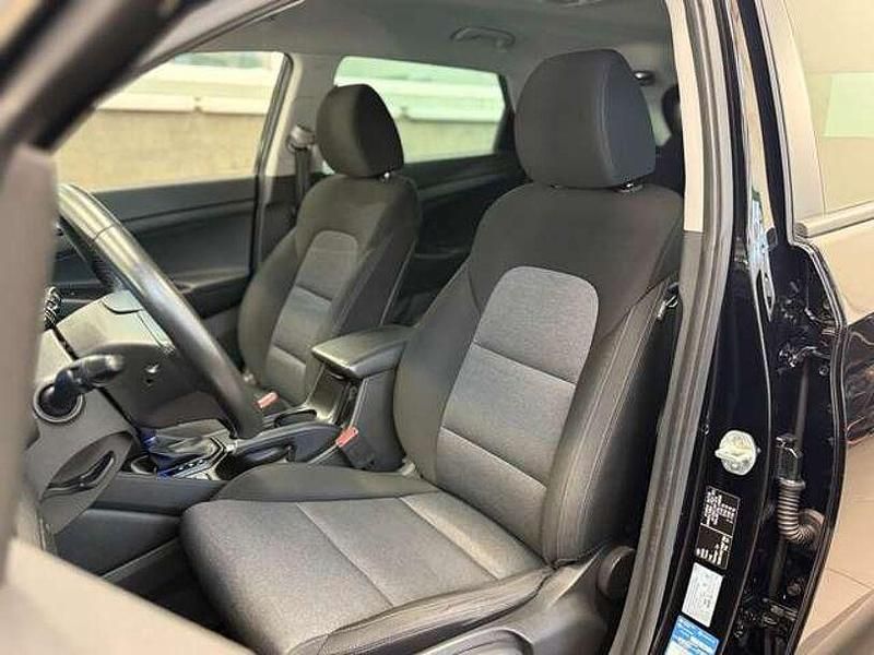 Second-hand Hyundai Tucson 177 CP (130 kW) 2021 Negru SUV