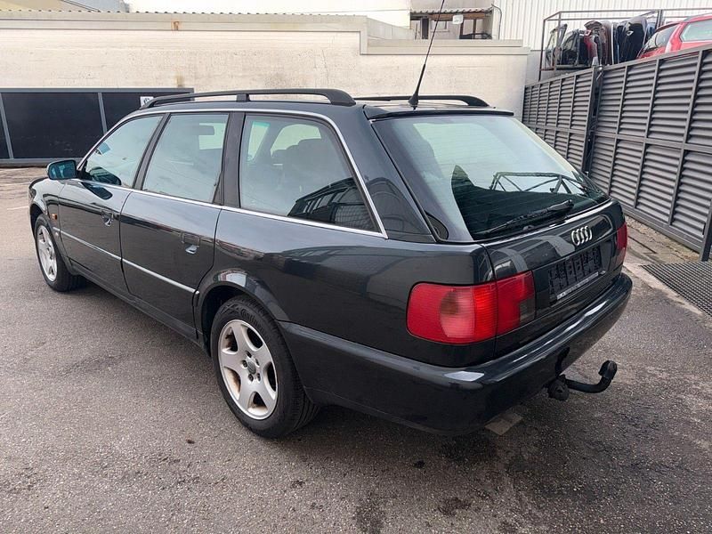 Gebraucht Audi A6 Sport 150 PS (110 kW) 1996 Schwarz Kombi