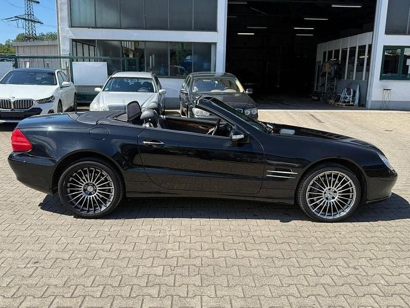 Gebraucht Mercedes SL500 306 PS (225 kW) 2001 Schwarz Cabrio