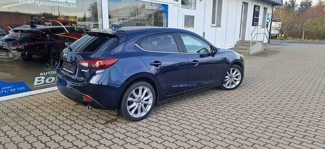 Gebraucht Mazda 3 Sports-Line 120 PS (88 kW) 2015 Blau Kleinwagen