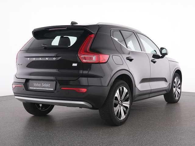 Gebraucht Volvo XC40 Ultimate 262 PS (192 kW) 2022 Schwarz onyx black / metallic SUV