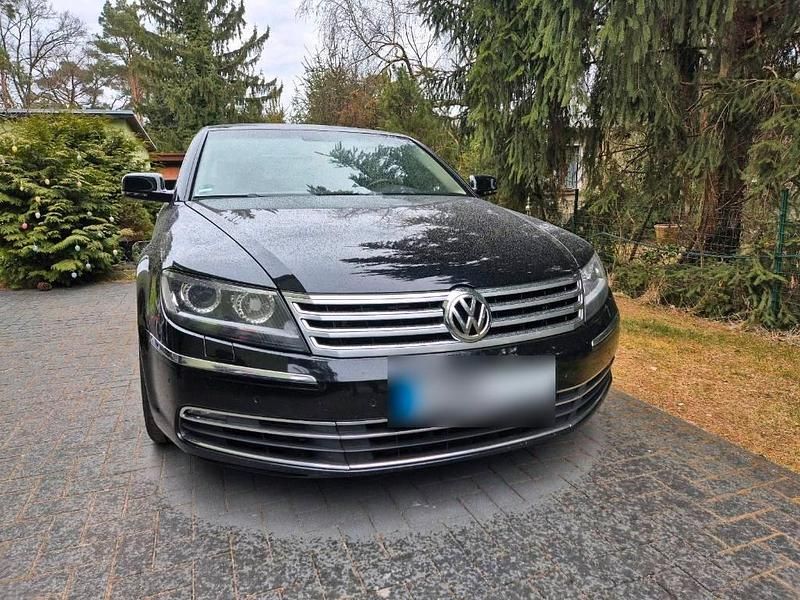 Second-hand VW Phaeton 245 CP (180 kW) 2015 Negru Berlinǎ