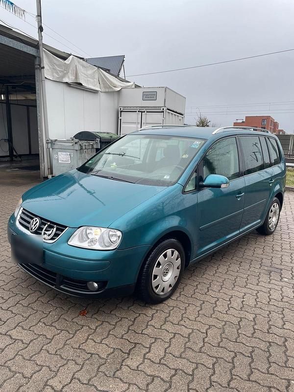 Gebraucht VW Touran 140 PS (102 kW) 2004 Blau Van / Kleinbus