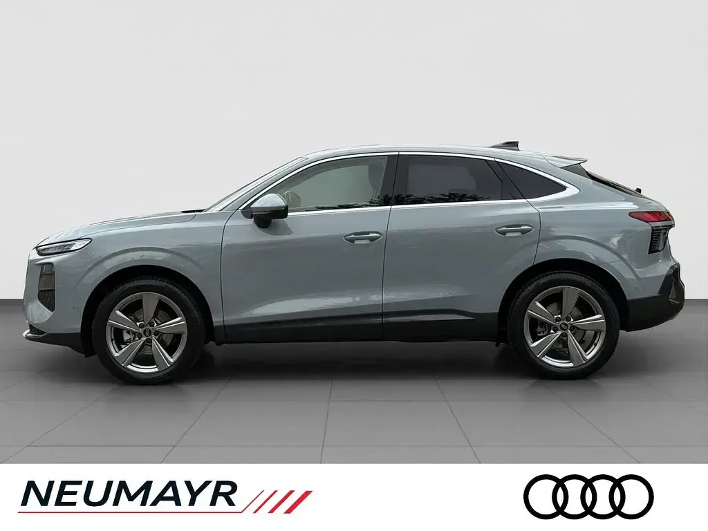 Gebraucht Audi Q3 Sportback 150 PS (110 kW) 2026 Grau SUV