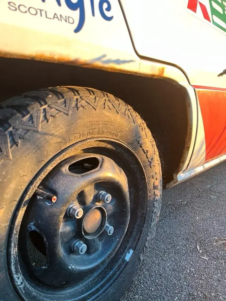 Gebraucht Mitsubishi Lancer 70 PS (51 kW) 1988 Weiß Limousine
