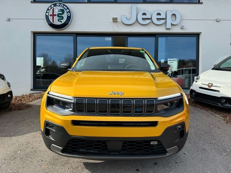 Gebraucht Jeep Avenger EV Longitude 114 kW (156 PS) 2024 Gelb SUV