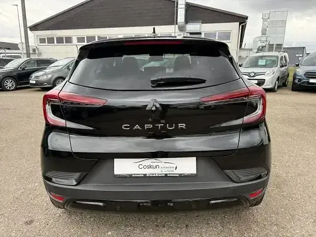Gebraucht Renault Captur 140 PS (102 kW) 2018 Blau SUV