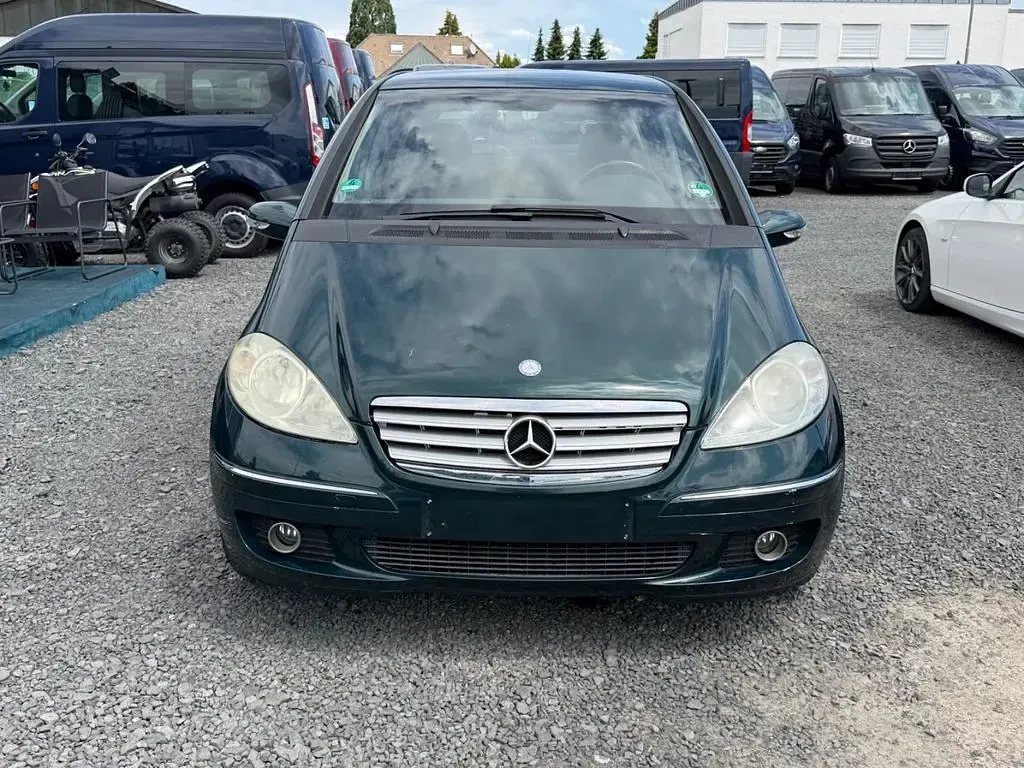 Gebraucht Mercedes A150 Elegance 95 PS (69 kW) 2004 Mangrovengruen Limousine