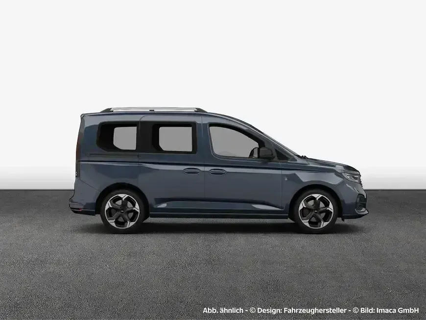 Gebraucht Ford Tourneo Titanium 114 PS (83 kW) 2023 Grau Kombi