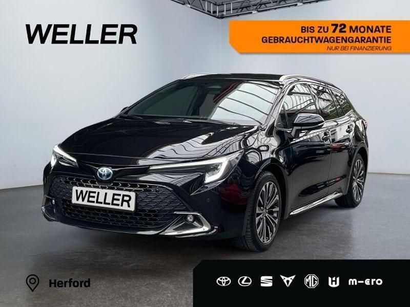 Schwarz Gebraucht 2023 Toyota Corolla Team Kombi | 26.680 € (Fairer Preis) - Bild 1/3