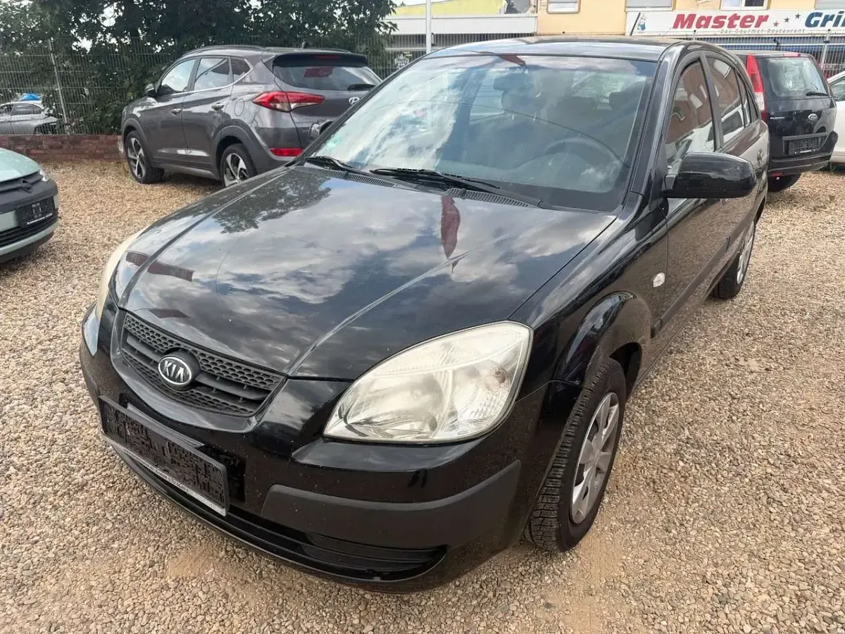 Gebraucht Kia Rio EX 97 PS (71 kW) 2008 Schwarz Limousine