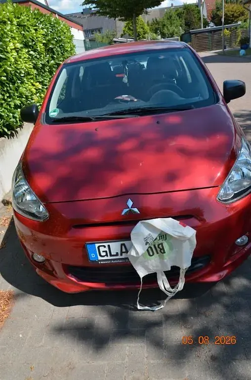 Gebraucht Mitsubishi Space Star 71 PS (52 kW) 2016 Rot Kleinwagen