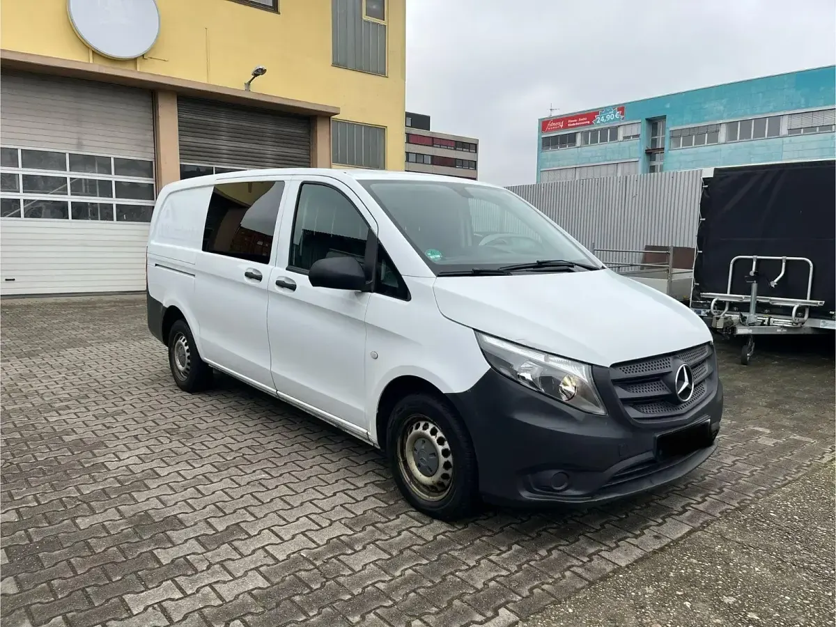 Gebraucht Mercedes Vito 88 PS (64 kW) 2015 Weiß Van