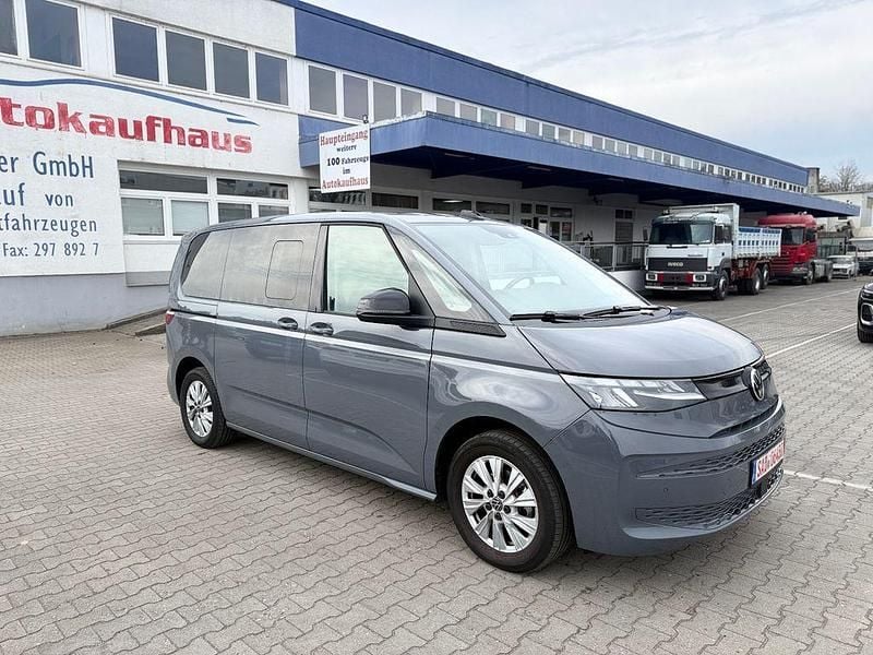 Gebraucht VW Multivan S 150 PS (110 kW) 2025 Grau Van