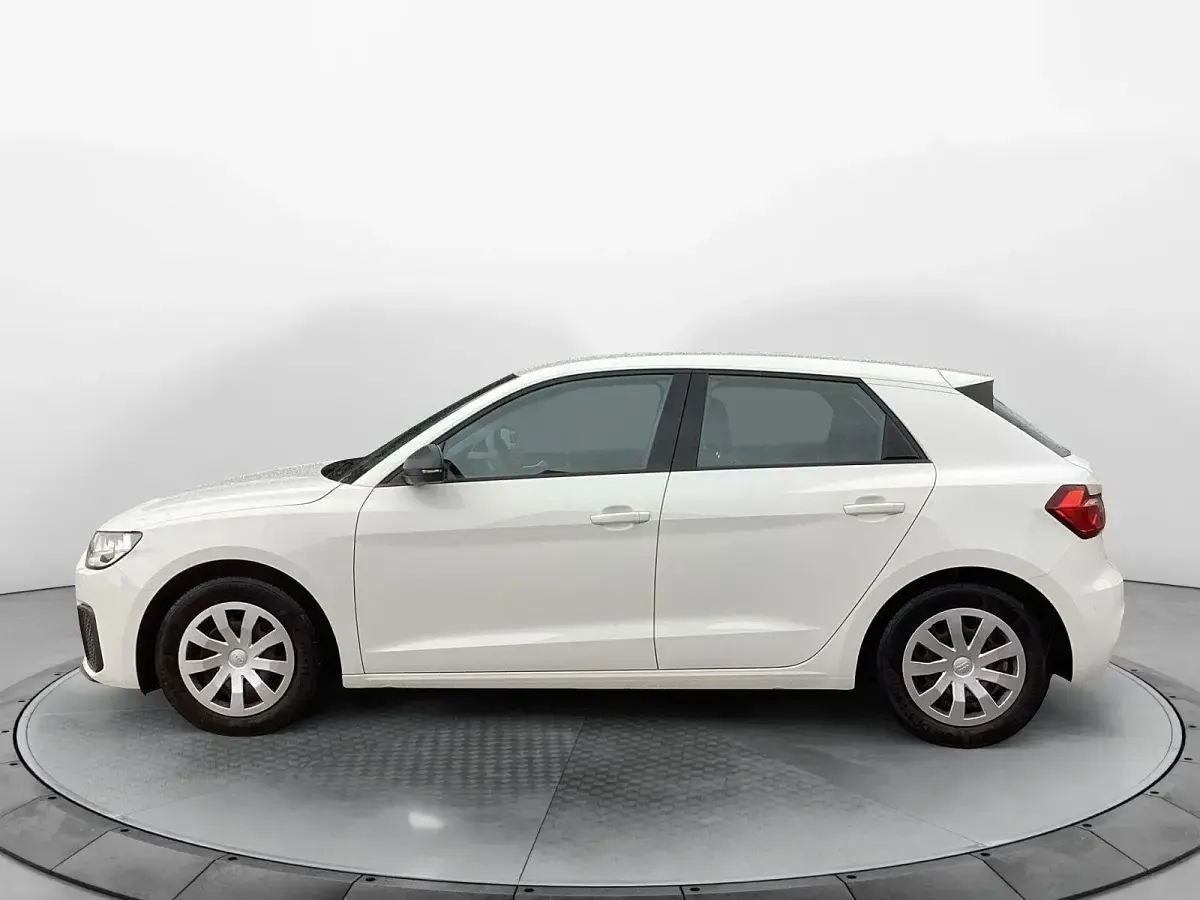 Gebraucht Audi A1 Sportback 96 PS (70 kW) 2023 Weiß Kleinwagen