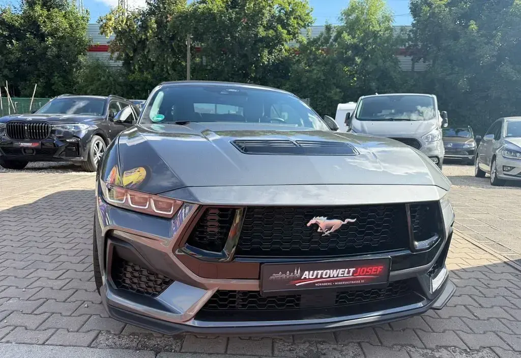 Gebraucht Ford Mustang Convertible 446 PS (328 kW) 2024 Grau Cabrio