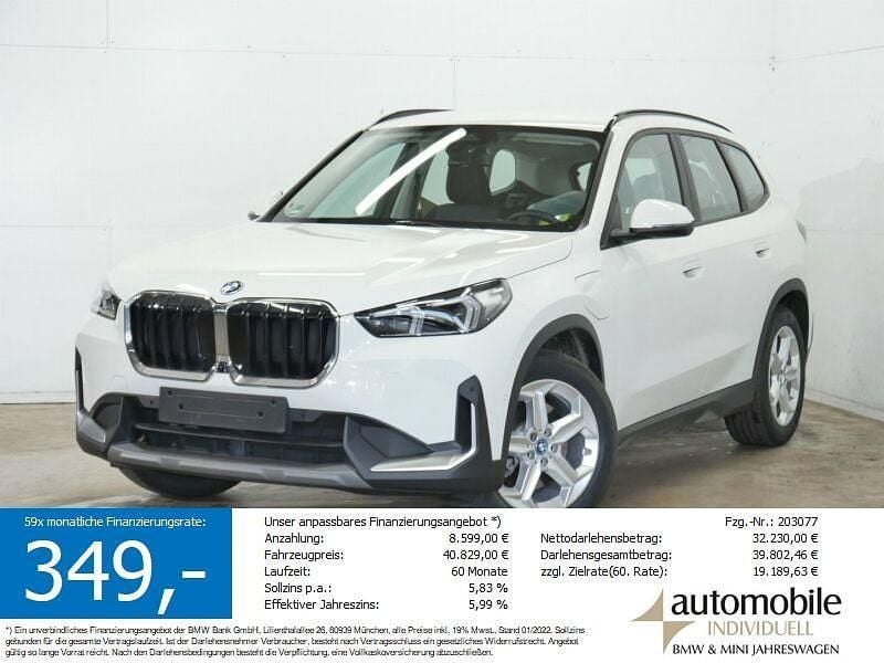 Weiß Gebraucht 2024 BMW X1 Shadowline SUV | 40.750 € (Fairer Preis) - Bild 1/4