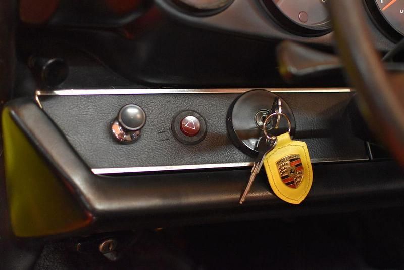 Gebraucht Porsche 911 131 PS (96 kW) 1973 Gelb Coupé