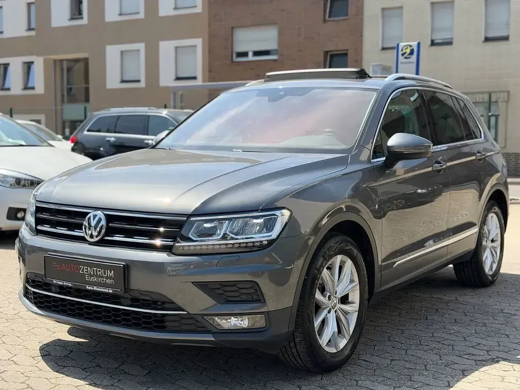 Gebraucht VW Tiguan Highline 179 PS (131 kW) 2017 Grau SUV
