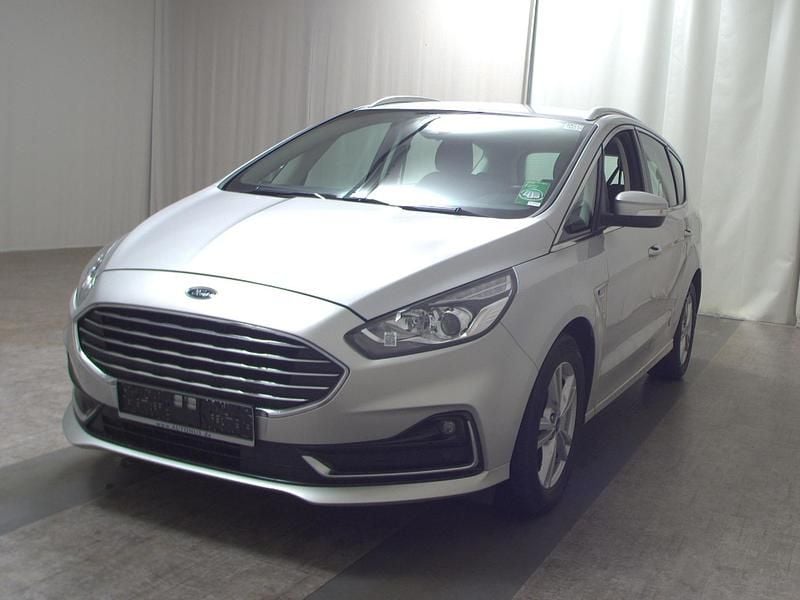 Gebraucht Ford S-MAX S 150 PS (110 kW) 2021 Polarsilber metallic Van / Kleinbus