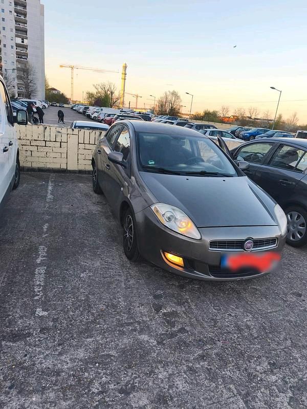 Gebraucht Fiat Bravo 111 PS (81 kW) 2007 Grün Kleinwagen