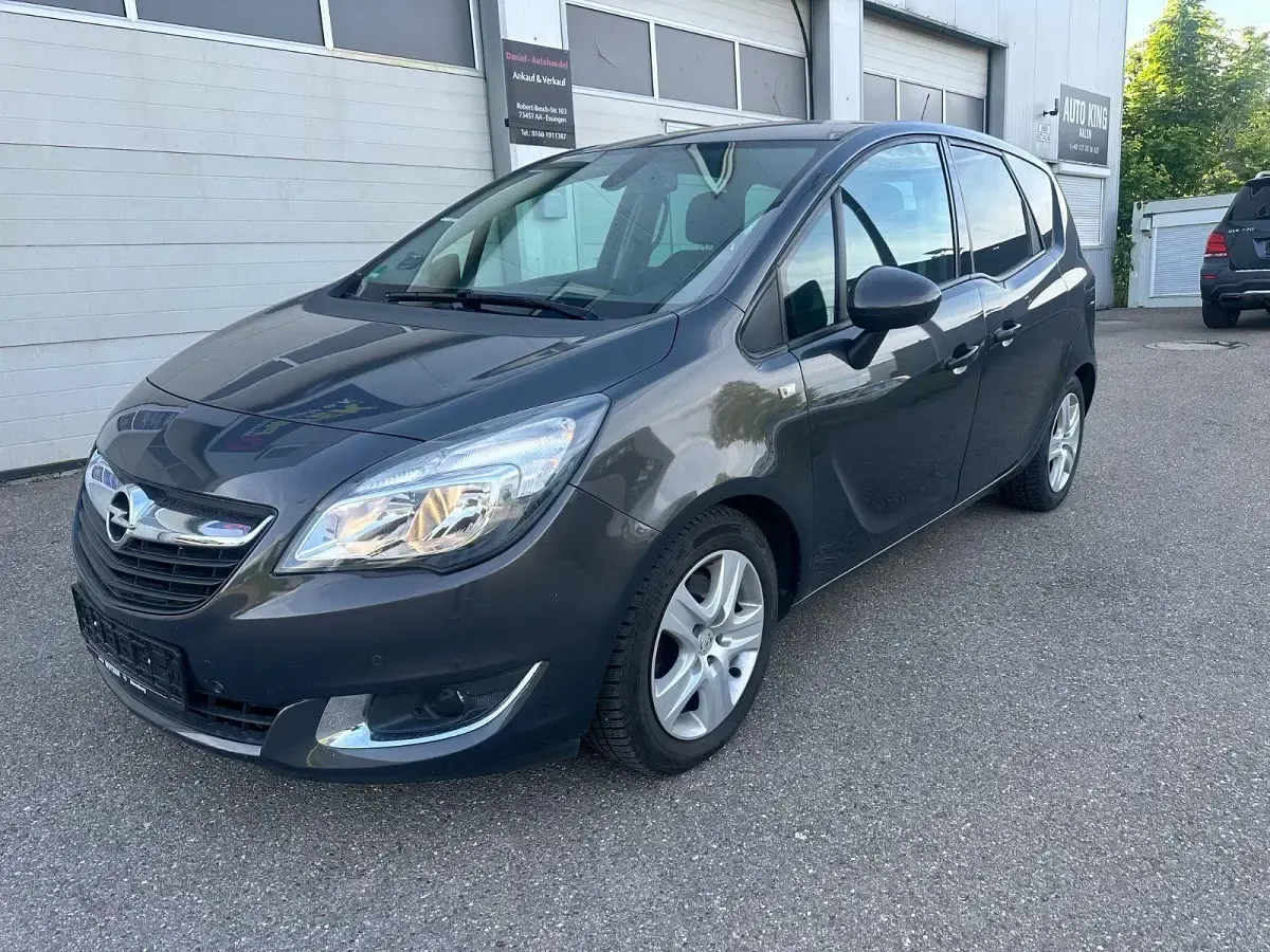 Gebraucht Opel Meriva Style 140 PS (102 kW) 2015 Grau Van / Kleinbus