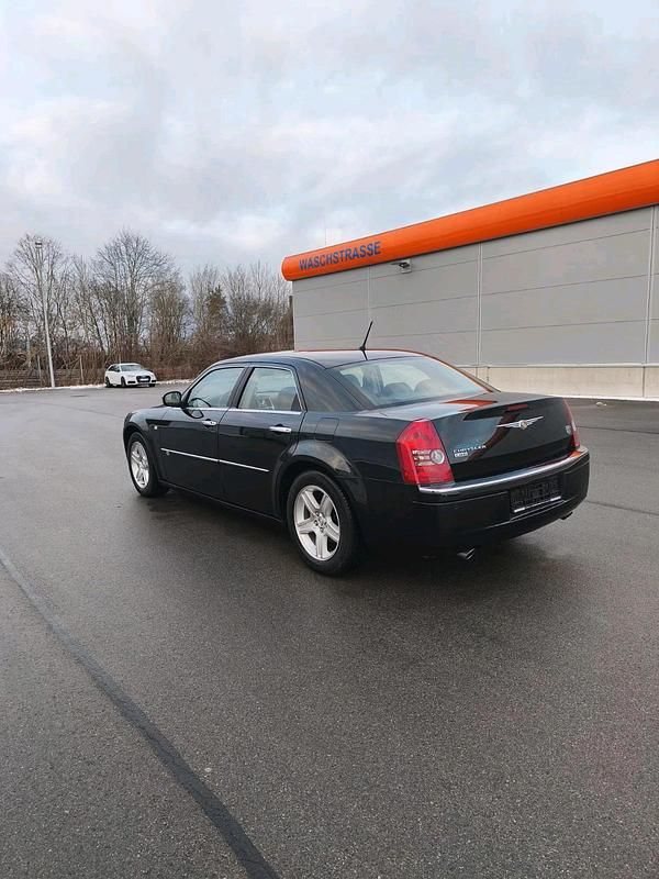 Gebraucht Chrysler 300C 218 PS (160 kW) 2009 Schwarz Limousine