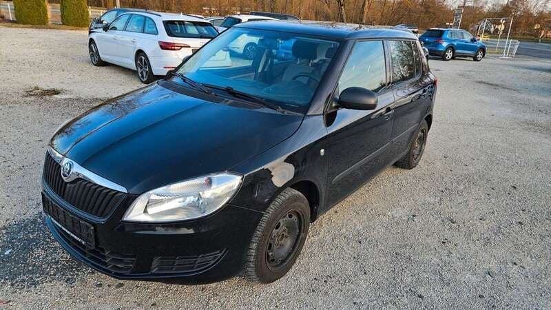 Schwarz Gebraucht 2013 Skoda Fabia Cool Edition Kleinwagen | 4.250 € (Guter Preis) - Bild 1/4