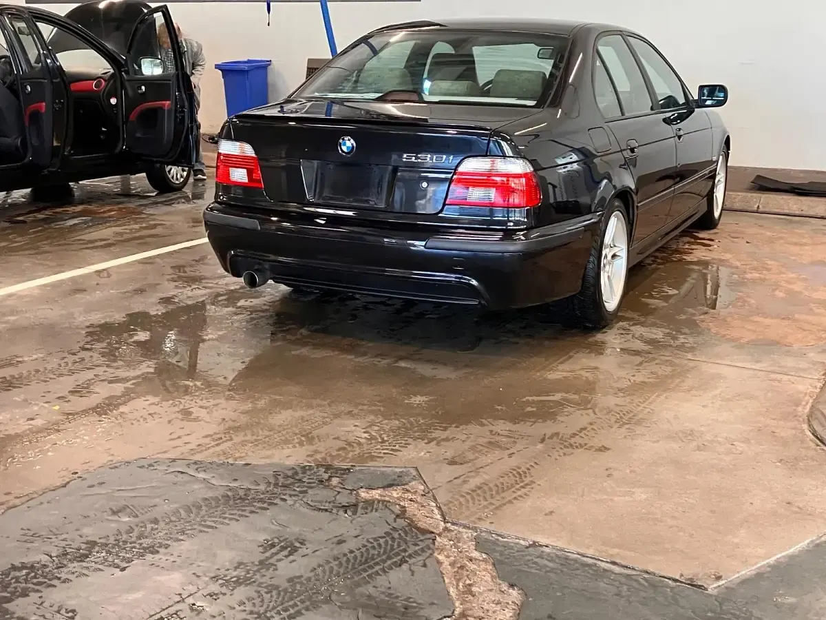 Gebraucht BMW 530 M Sport 231 PS (169 kW) 2001 Schwarz Limousine