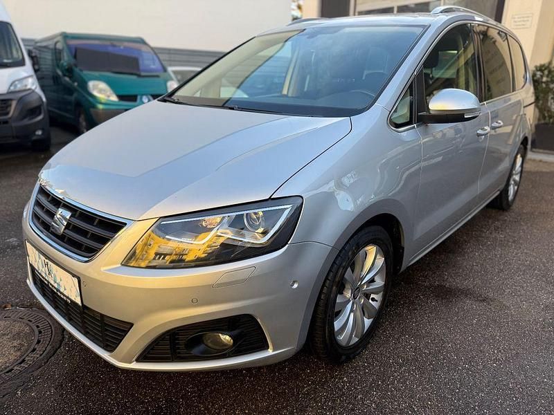 Silber Gebraucht 2016 Seat Alhambra Style Plus Van / Kleinbus | 16.499 € (Fairer Preis) - Bild 1/4