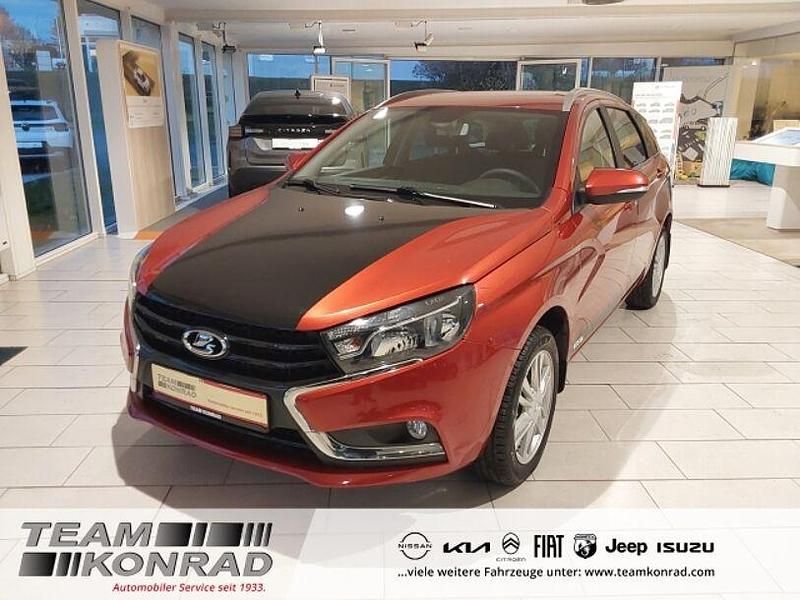 Rot Gebraucht 2020 Lada Vesta Kombi | 8.999 € (Guter Preis) - Bild 1/4