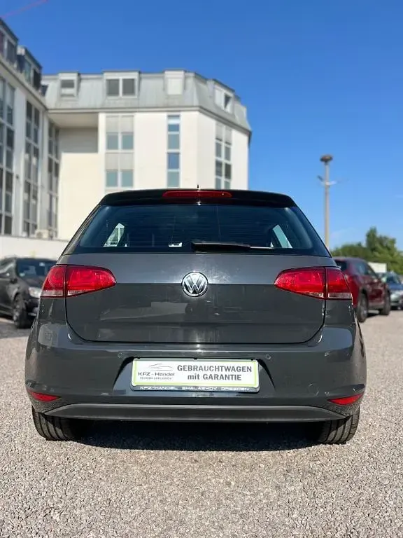 Gebraucht VW Golf VII Comfortline 86 PS (63 kW) 2013 Limousine