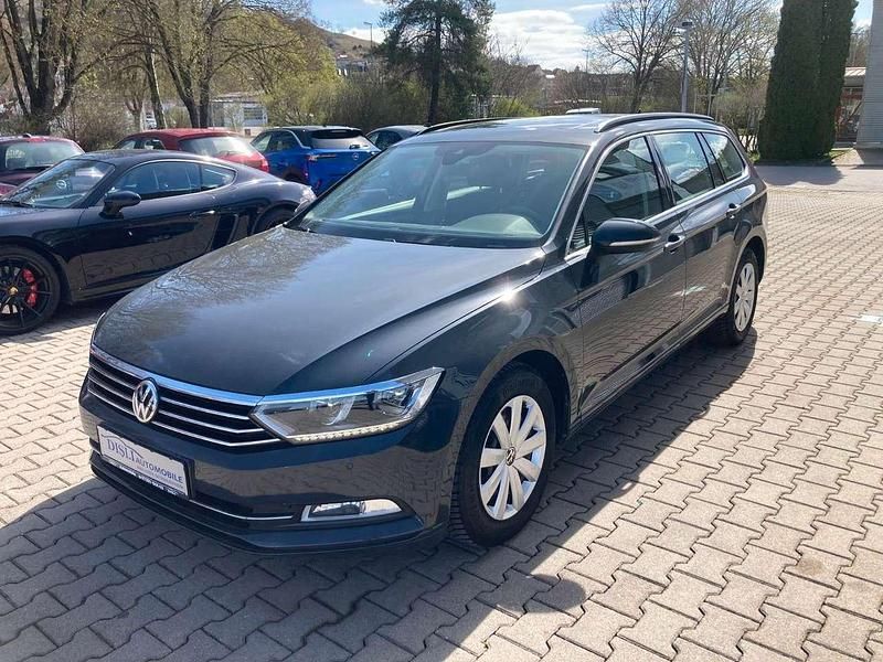 Gebraucht VW Passat Comfortline 150 PS (110 kW) 2019 Grau Kombi