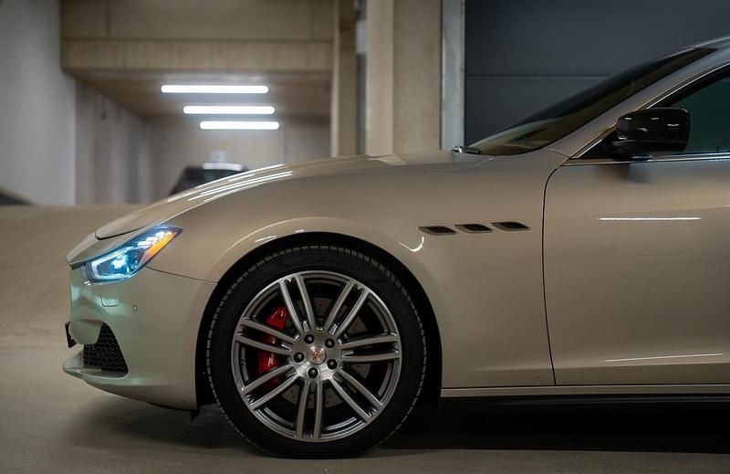 Gebraucht Maserati Ghibli 410 PS (301 kW) 2014 Beige Limousine
