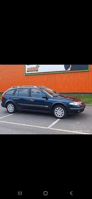 Grün Gebraucht 2004 Renault Laguna II Privilege Kombi | 1.980 € (Fairer Preis) - Bild 1/4