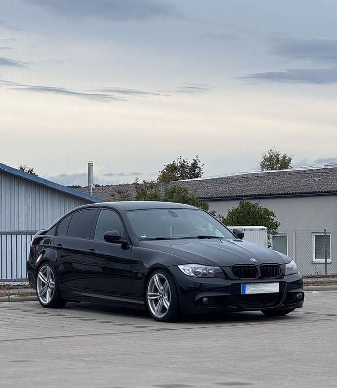 Schwarz Gebraucht 2009 BMW 316 Performance Limousine | 8.300 € - Bild 1/4